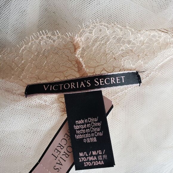 Victoria's Secret Sheer Mesh Eyelash Lace Trim Short Negligee Women's Size M/L - Picture 7 of 9